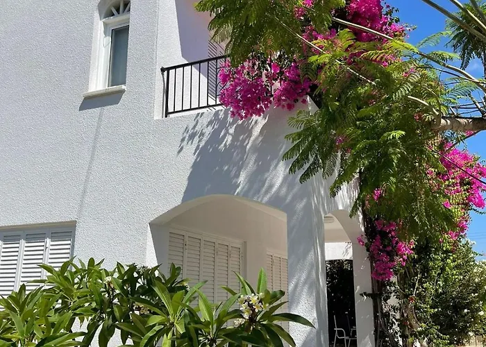 Amazing Cyprus 3b Private Pool&garden By Sea Villa