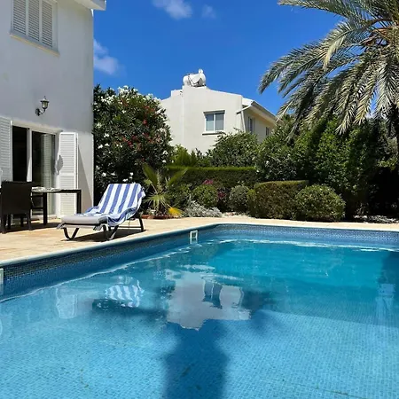 Villa Amazing Cyprus 3b Private Pool&garden By Sea